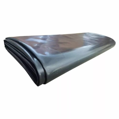 Гладкая водонепроницаемая геомембрана HDPE.
